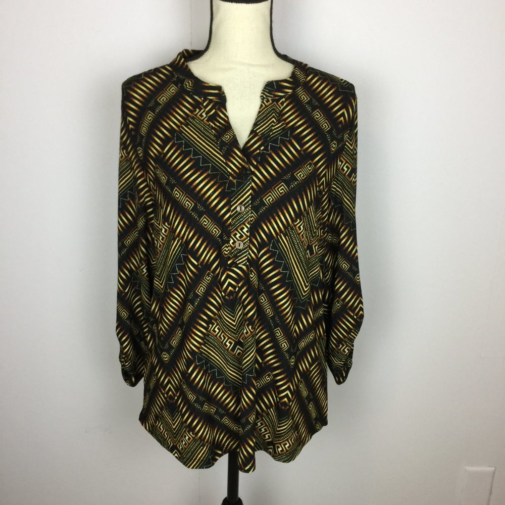NEW!! Chances R Blouse Size L Womans Black Gold Geometric 3/4 Roll Tab Sleeve